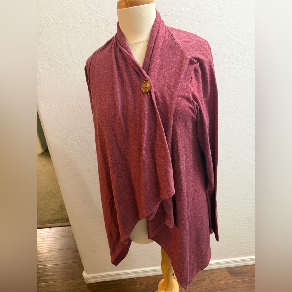 Bobeau Maroon Buttoned Poncho